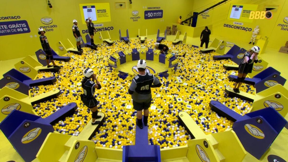 Participante do Big Brother Brasil recebe atendimento após convulsão durante prova no programa