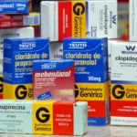Medicamentos genéricos usados na automedicação sem prescrição, prática comum que pode trazer riscos à saúde